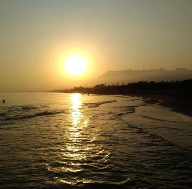 Comfy 2Br, 2Bathroom, Parking, Pool, Sea Views, Elviria Alta Ojen Luaran gambar